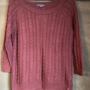American Eagle, size medium, purple/burgundy